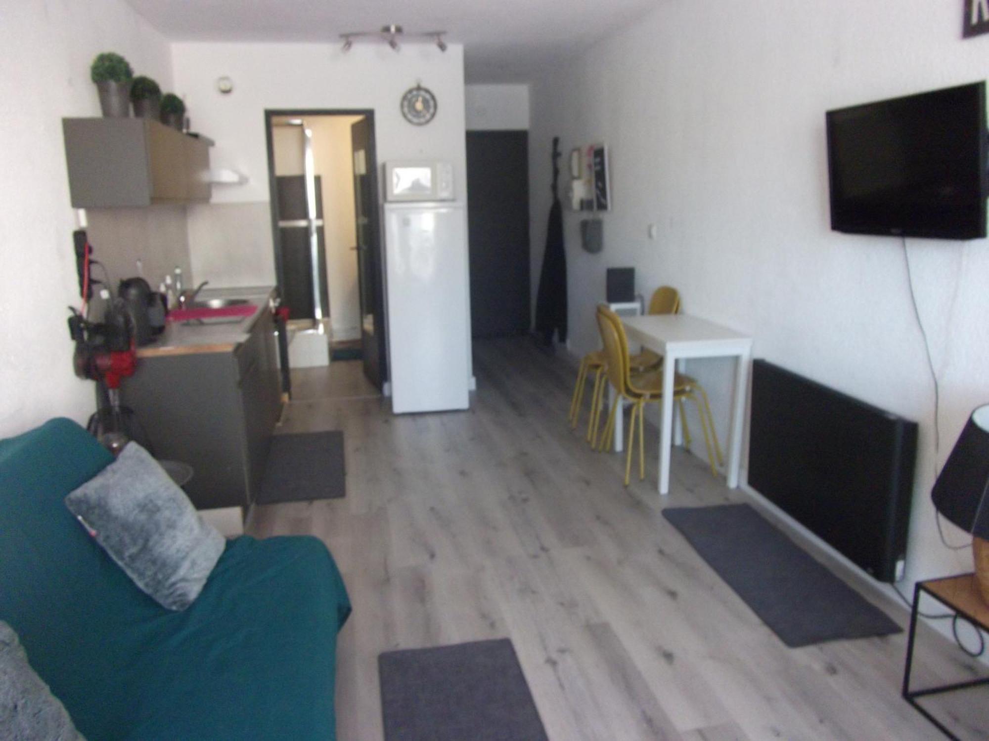Studio Sur Le Port, Climatisation, Wifi, Piscine, Lave-Linge 그륏상 외부 사진